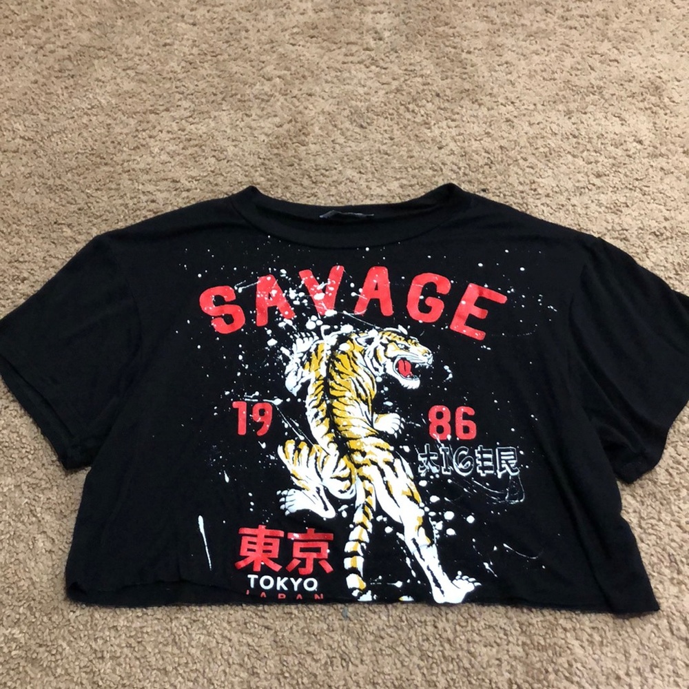* BRAND NEW * Fashion Nova graphic crop top